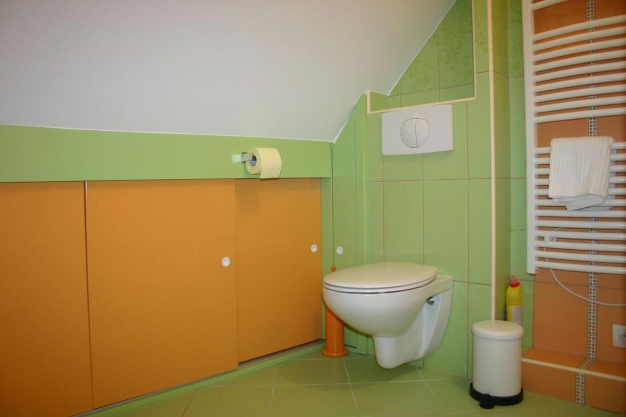 Enjoy 110Qm Apartment Im Historischen Zentrum Sopron Exterior photo